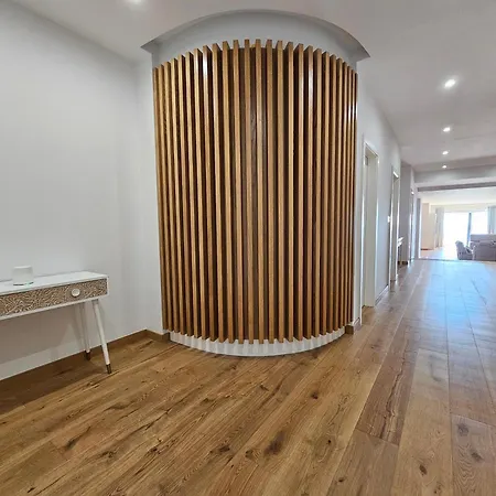 Apartament Stunning Seafront Portomaso *