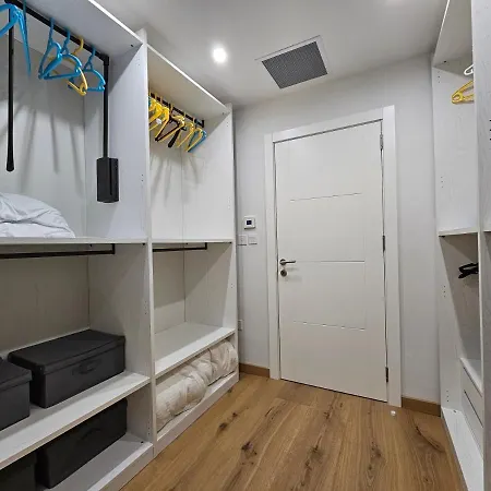 Stunning Seafront Portomaso San Ġiljan