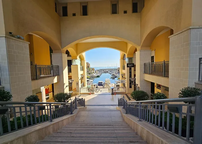 Stunning Seafront Portomaso * Saint Julian's