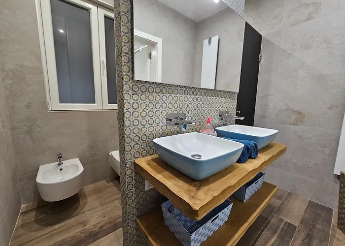 Διαμέρισμα Stunning Seafront Portomaso *