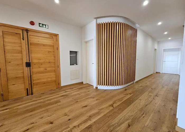 Stunning Seafront Portomaso *