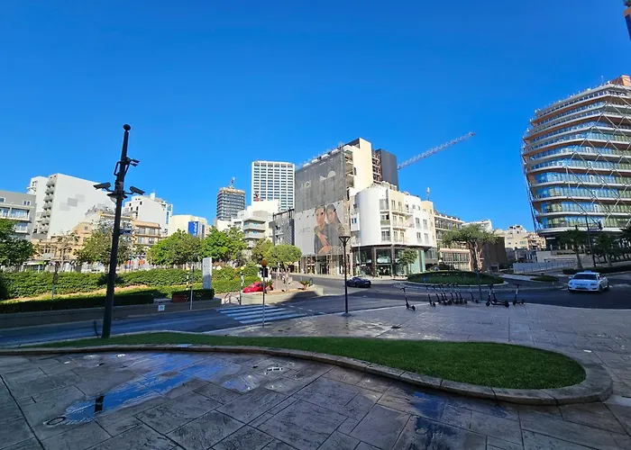 Stunning Seafront Portomaso Lägenhet *